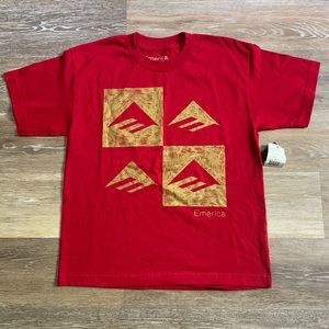 Emerica Red T-shirt Youth Sz L